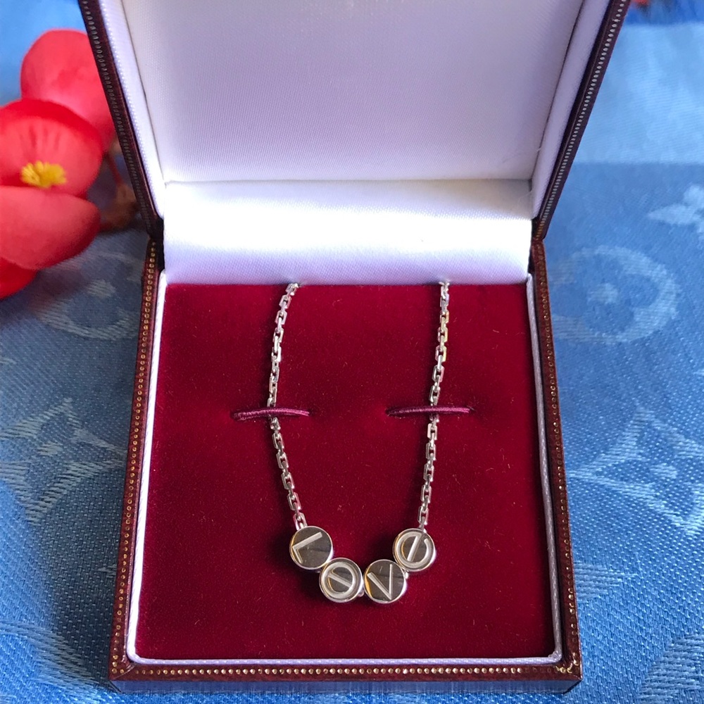 🥂SOLD Authentic Cartier Love Necklace K18WG(750)